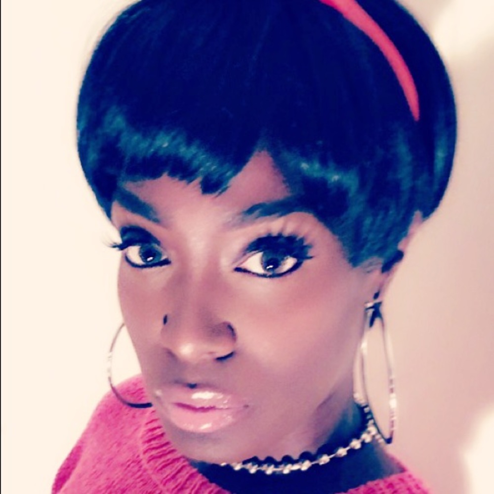 Meet your Posher, Shantaya